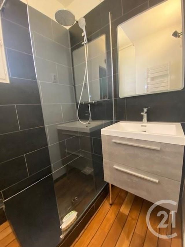 Appartement F3 &agrave; louer - 3 pi&egrave;ces - 55 m2 - Maisons Alfort - 94 - ILE-DE-FRANCE
