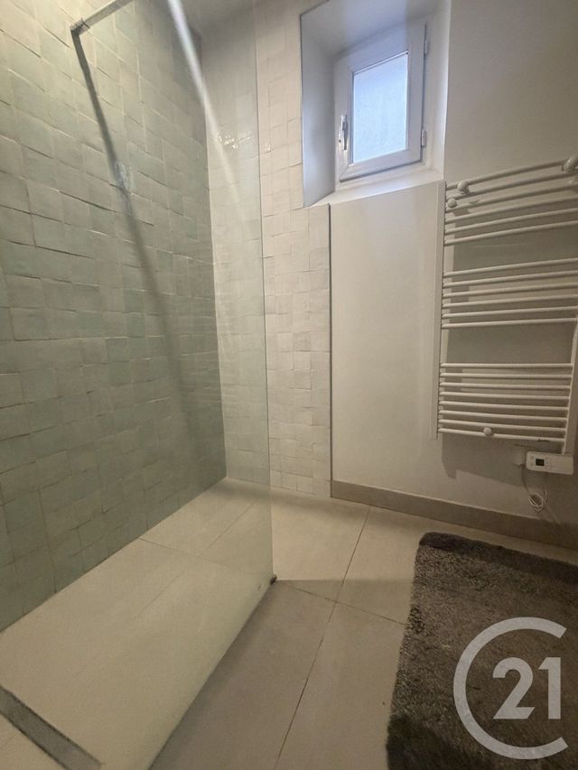 Appartement F2 &agrave; louer - 2 pi&egrave;ces - 42,77 m2 - Paris - 75017 - ILE-DE-FRANCE