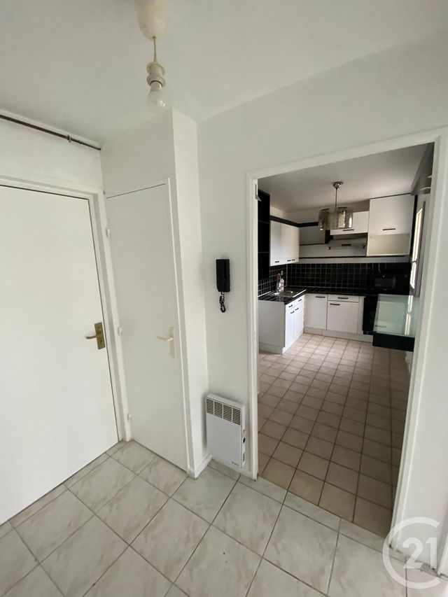 Appartement F2 à louer - 2 pièces - 47,05 m2 - Livry Gargan - 93 - ILE-DE-FRANCE