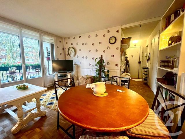 Appartement F3 à vendre - 3 pièces - 59,25 m2 - Sevran - 93 - ILE-DE-FRANCE
