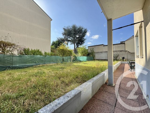 Appartement F4 à vendre - 4 pièces - 80 m2 - Livry Gargan - 93 - ILE-DE-FRANCE