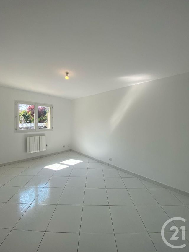 Appartement F1 &agrave; louer - 1 pi&egrave;ce - 23 m2 - Sevran - 93 - ILE-DE-FRANCE