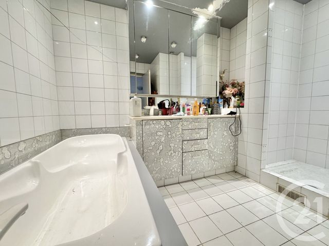 Appartement F5 &agrave; vendre - 5 pi&egrave;ces - 127 m2 - Sevran - 93 - ILE-DE-FRANCE