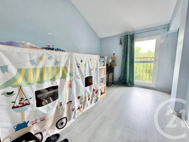 Appartement Duplex f4 &agrave; vendre - 4 pi&egrave;ces - 84,46 m2 - Sevran - 93 - ILE-DE-FRANCE