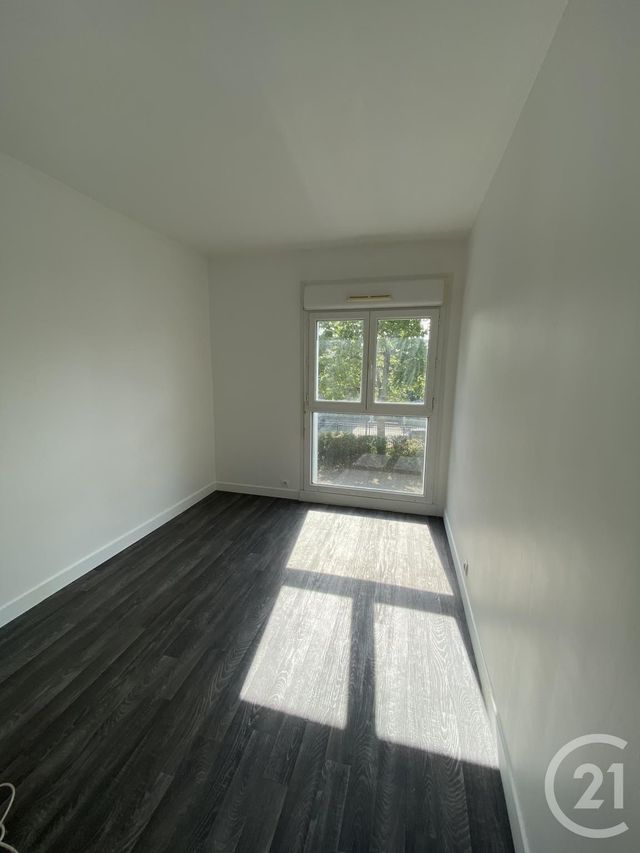 Appartement F3 &agrave; louer - 3 pi&egrave;ces - 71,10 m2 - Tremblay En France - 93 - ILE-DE-FRANCE