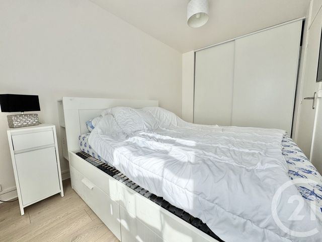 Appartement &agrave; vendre - 3 pi&egrave;ces - 55 m2 - Livry Gargan - 93 - ILE-DE-FRANCE