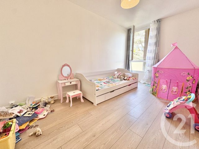 Appartement &agrave; vendre - 3 pi&egrave;ces - 55 m2 - Livry Gargan - 93 - ILE-DE-FRANCE