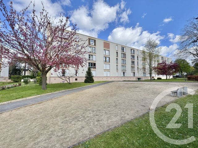 Appartement &agrave; vendre - 3 pi&egrave;ces - 55 m2 - Livry Gargan - 93 - ILE-DE-FRANCE