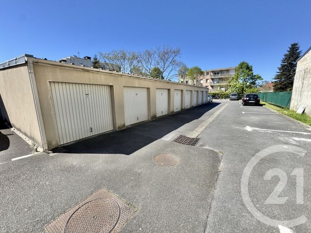 Appartement &agrave; vendre - 2 pi&egrave;ces - 48 m2 - Livry Gargan - 93 - ILE-DE-FRANCE