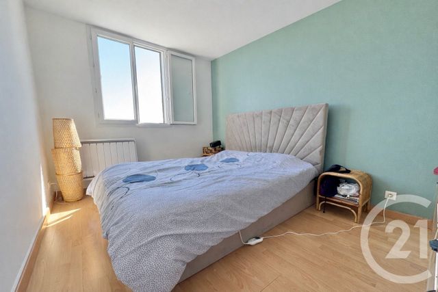 Appartement &agrave; vendre - 2 pi&egrave;ces - 48 m2 - Livry Gargan - 93 - ILE-DE-FRANCE