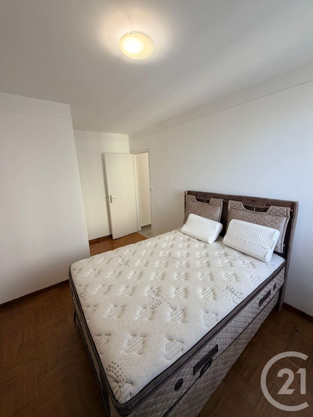 Appartement F4 &agrave; louer - 4 pi&egrave;ces - 82,58 m2 - St Denis - 93 - ILE-DE-FRANCE