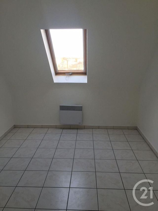 Appartement F2 &agrave; louer - 2 pi&egrave;ces - 43,16 m2 - Juvisy Sur Orge - 91 - ILE-DE-FRANCE