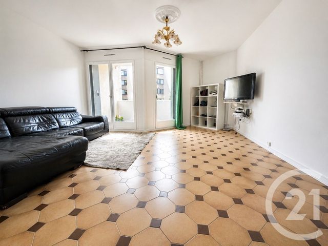 Appartement &agrave; vendre - 4 pi&egrave;ces - 80 m2 - Sevran - 93 - ILE-DE-FRANCE