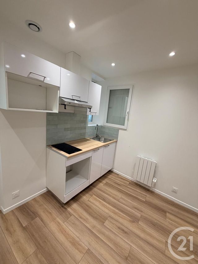 Appartement &agrave; louer - 2 pi&egrave;ces - 22,78 m2 - Livry Gargan - 93 - ILE-DE-FRANCE