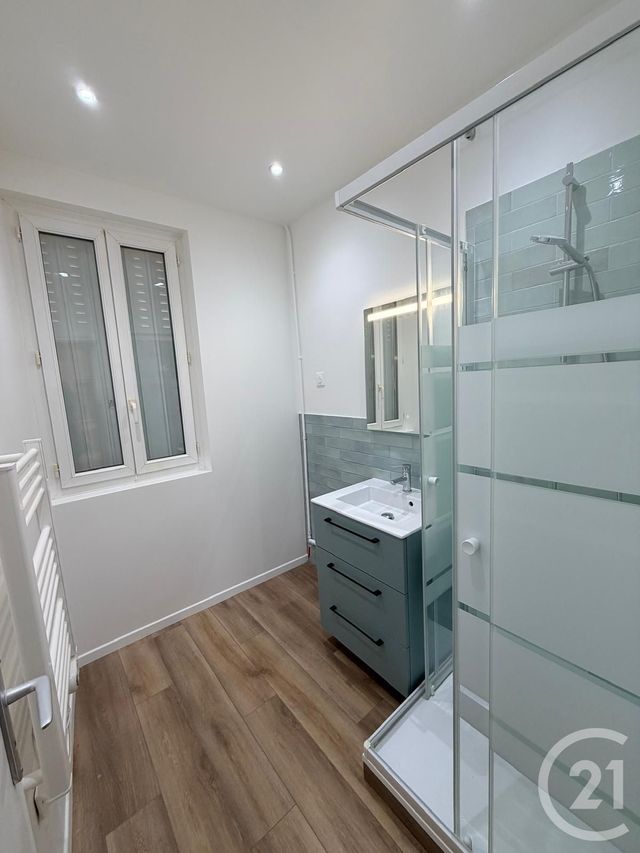 Appartement &agrave; louer - 2 pi&egrave;ces - 22,78 m2 - Livry Gargan - 93 - ILE-DE-FRANCE