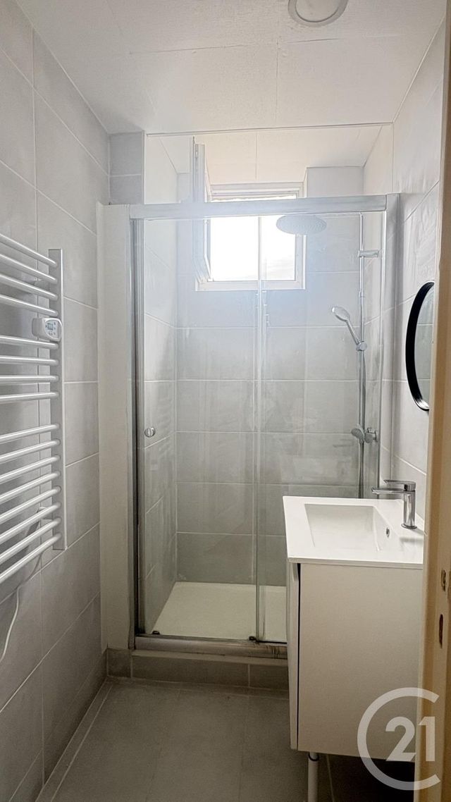 Appartement &agrave; louer - 2 pi&egrave;ces - 56,60 m2 - Sevran - 93 - ILE-DE-FRANCE
