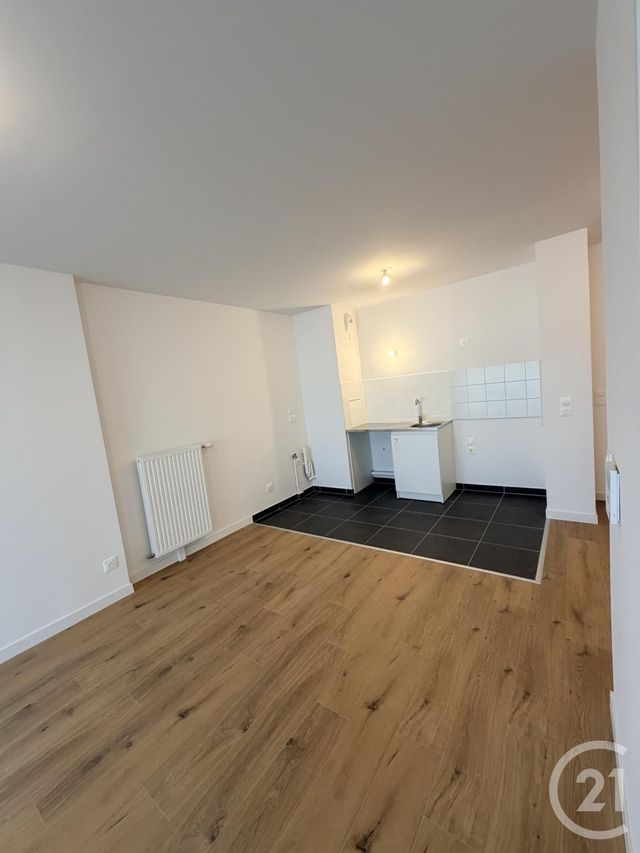Appartement F2 &agrave; louer - 2 pi&egrave;ces - 43,10 m2 - Neuilly Plaisance - 93 - ILE-DE-FRANCE