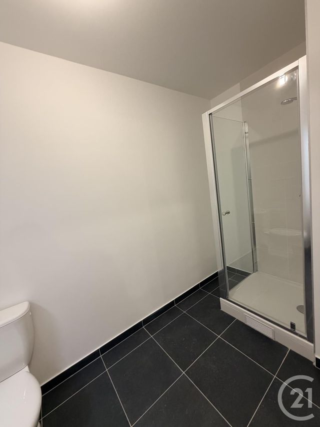 Appartement F2 &agrave; louer - 2 pi&egrave;ces - 43,10 m2 - Neuilly Plaisance - 93 - ILE-DE-FRANCE