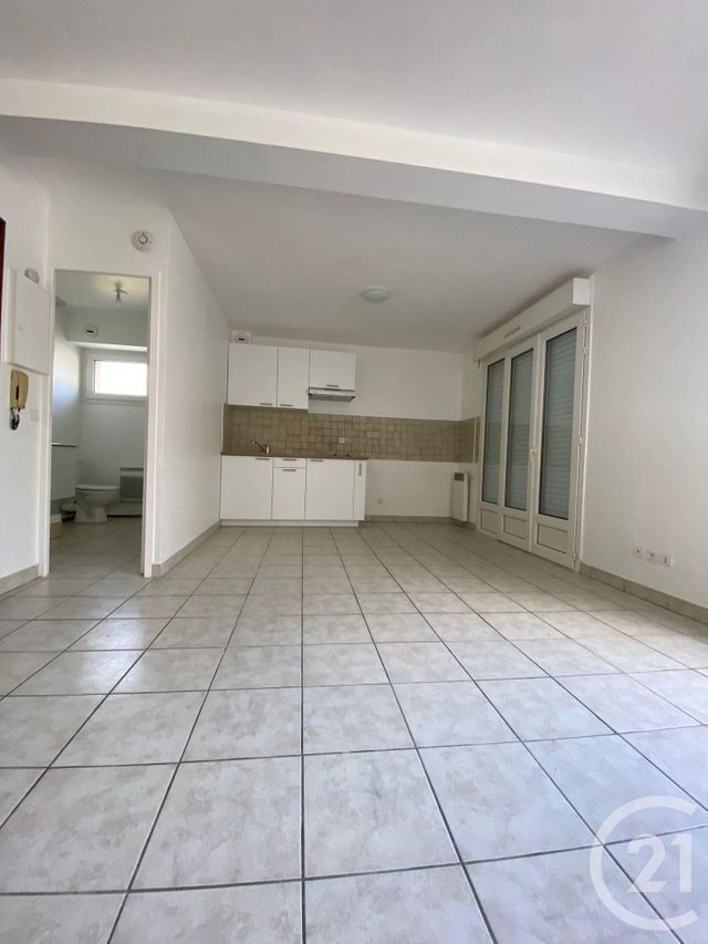 Appartement F1 &agrave; louer - 1 pi&egrave;ce - 27,52 m2 - Tremblay En France - 93 - ILE-DE-FRANCE