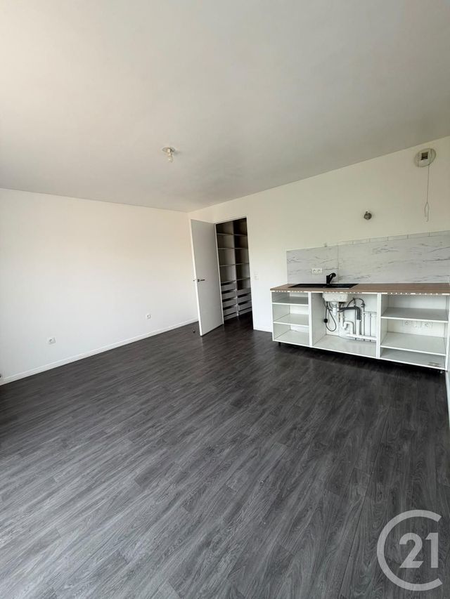 Appartement F1 &agrave; louer - 1 pi&egrave;ce - 28,38 m2 - Sevran - 93 - ILE-DE-FRANCE