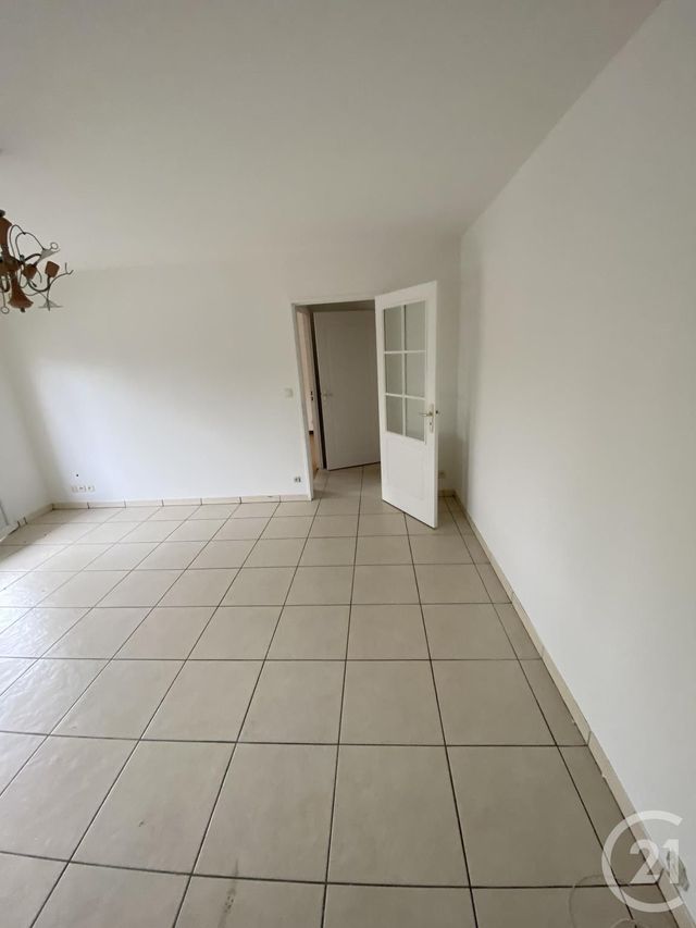 Appartement F2 &agrave; louer - 2 pi&egrave;ces - 35,43 m2 - Sevran - 93 - ILE-DE-FRANCE