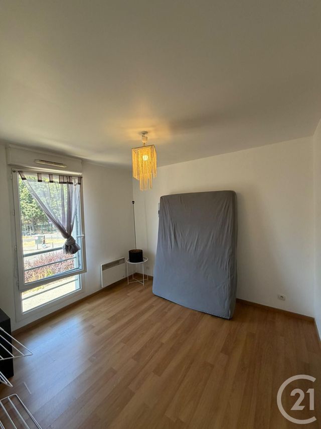 Appartement &agrave; louer - 2 pi&egrave;ces - 41 m2 - Sevran - 93 - ILE-DE-FRANCE