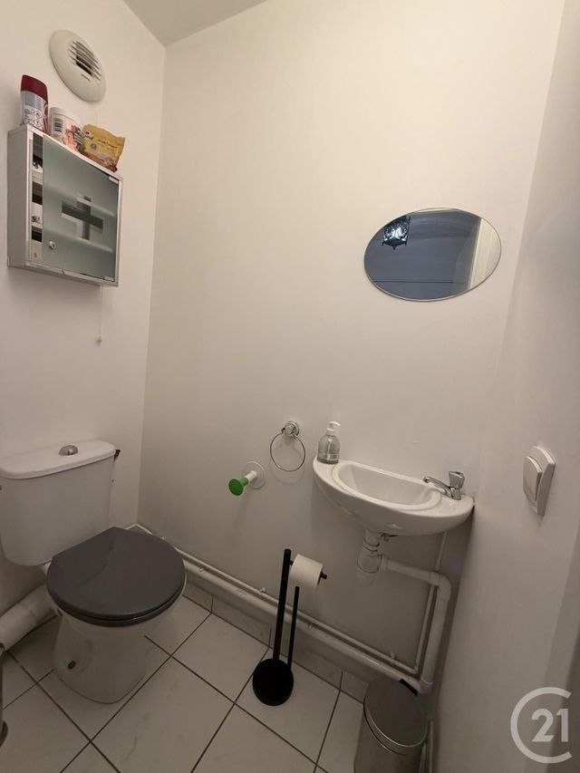 Appartement &agrave; louer - 2 pi&egrave;ces - 41 m2 - Sevran - 93 - ILE-DE-FRANCE