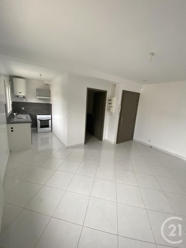Appartement F1 &agrave; louer - 1 pi&egrave;ce - 23,86 m2 - Sevran - 93 - ILE-DE-FRANCE