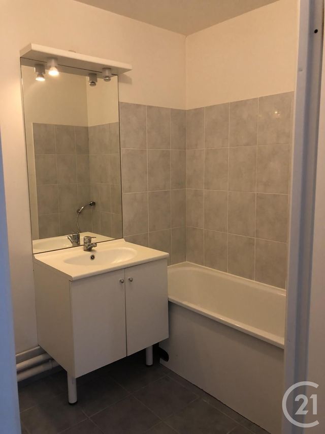 Appartement F3 &agrave; louer - 3 pi&egrave;ces - 65,43 m2 - Sevran - 93 - ILE-DE-FRANCE
