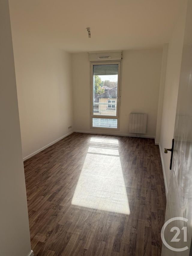 Appartement F3 &agrave; louer - 3 pi&egrave;ces - 65,43 m2 - Sevran - 93 - ILE-DE-FRANCE