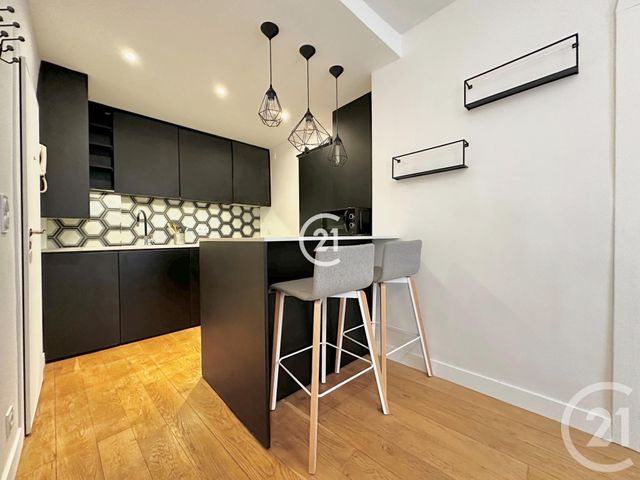 Appartement T2 à vendre - 2 pièces - 41 m2 - Paris - 75018 - ILE-DE-FRANCE