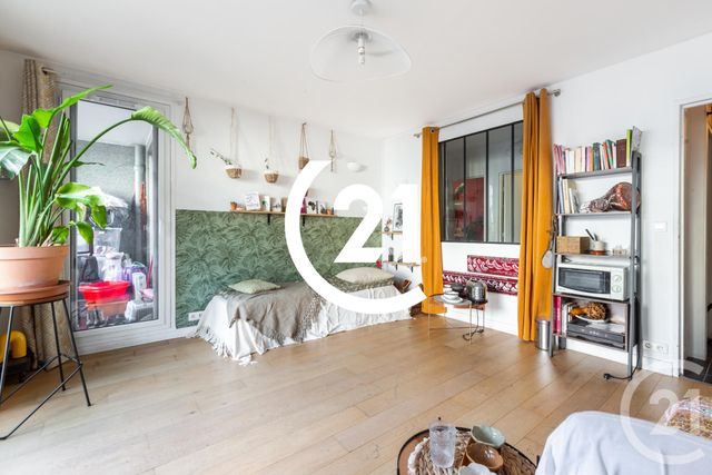 Appartement F3 &agrave; vendre - 3 pi&egrave;ces - 70 m2 - Paris - 75018 - ILE-DE-FRANCE