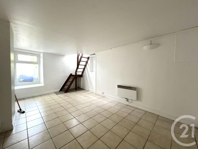 Immeuble à vendre - 70 m2 - Pontoise - 95 - ILE-DE-FRANCE