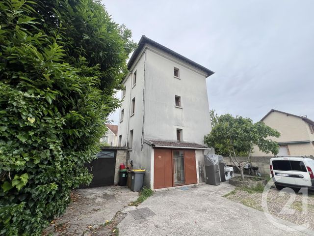 immeuble - MONTMAGNY - 95