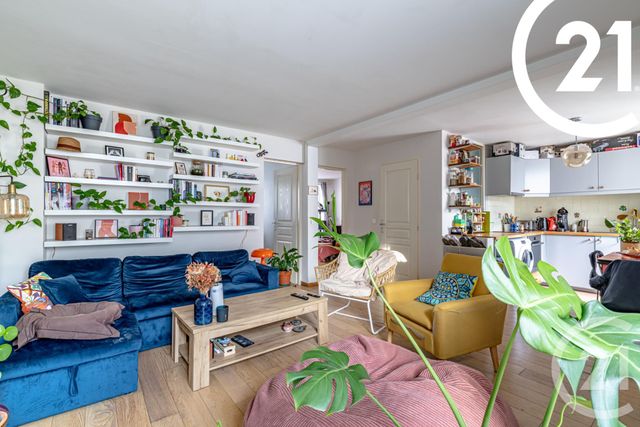 Appartement F3 à vendre - 3 pièces - 60 m2 - Paris - 75018 - ILE-DE-FRANCE