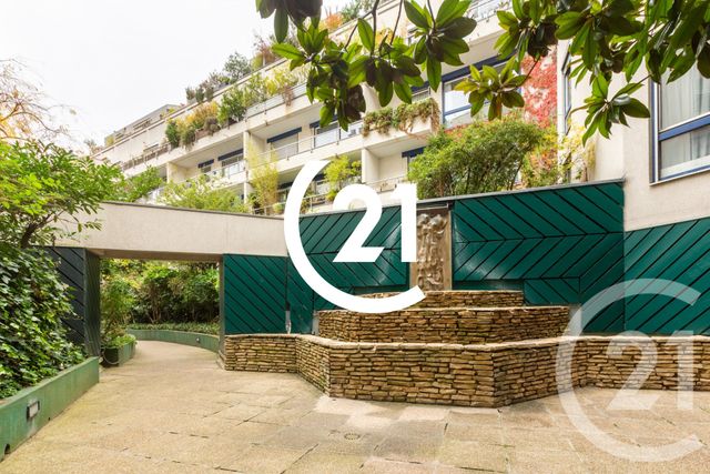 Appartement F2 &agrave; louer - 2 pi&egrave;ces - 41 m2 - Paris - 75018 - ILE-DE-FRANCE