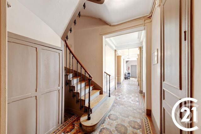 Appartement F2 &agrave; vendre - 2 pi&egrave;ces - 35 m2 - Paris - 75018 - ILE-DE-FRANCE