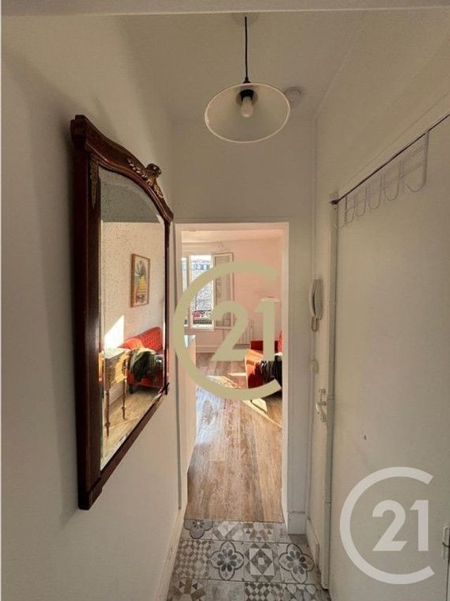 Appartement F2 &agrave; vendre - 2 pi&egrave;ces - 25 m2 - Paris - 75018 - ILE-DE-FRANCE