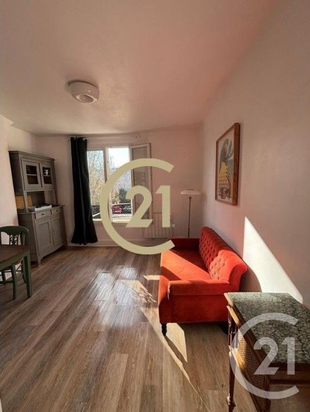 Appartement F2 &agrave; vendre - 2 pi&egrave;ces - 25 m2 - Paris - 75018 - ILE-DE-FRANCE