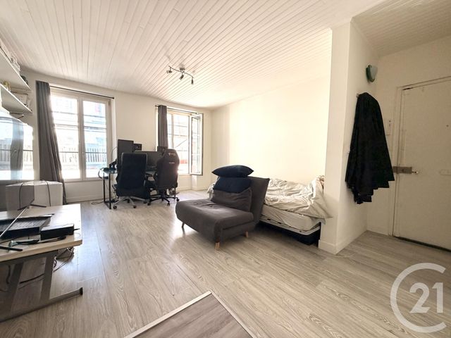 Appartement Studio &agrave; vendre - 1 pi&egrave;ce - 28 m2 - Paris - 75018 - ILE-DE-FRANCE