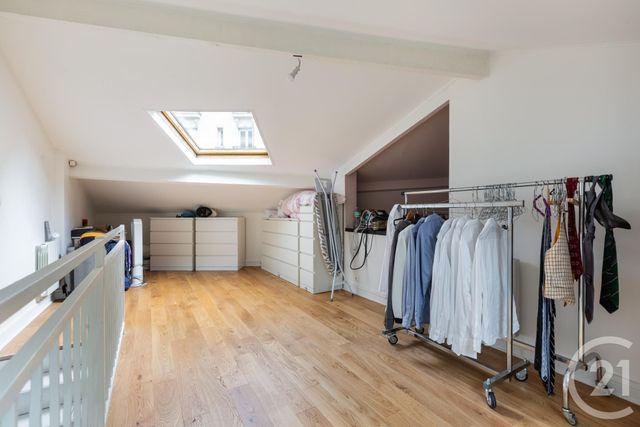 Appartement F4 &agrave; vendre - 4 pi&egrave;ces - 96,50 m2 - Paris - 75018 - ILE-DE-FRANCE