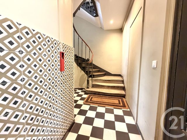 Appartement F2 &agrave; vendre - 2 pi&egrave;ces - 32 m2 - Paris - 75018 - ILE-DE-FRANCE
