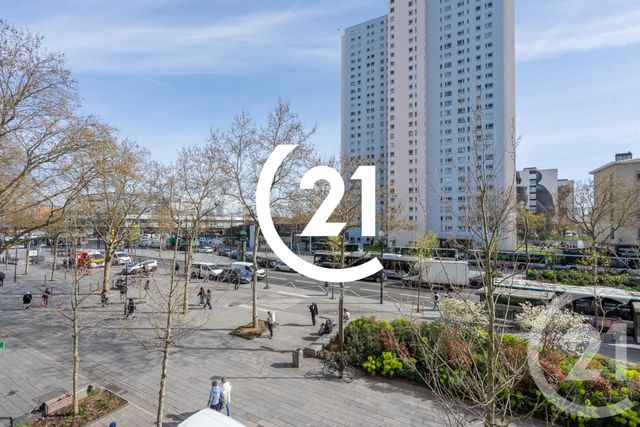 Appartement F2 &agrave; vendre - 2 pi&egrave;ces - 67,50 m2 - Paris - 75018 - ILE-DE-FRANCE