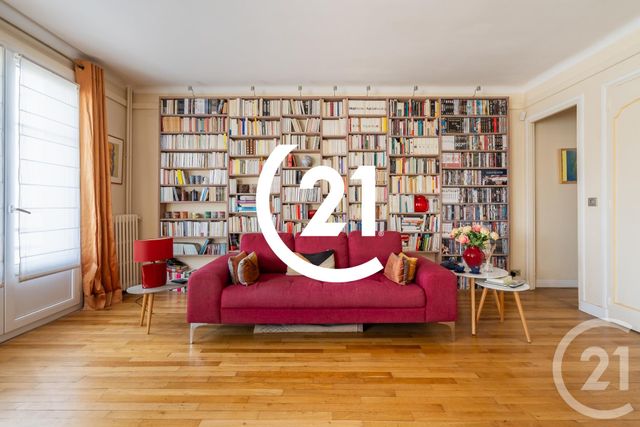 Appartement F2 &agrave; vendre - 2 pi&egrave;ces - 67,50 m2 - Paris - 75018 - ILE-DE-FRANCE