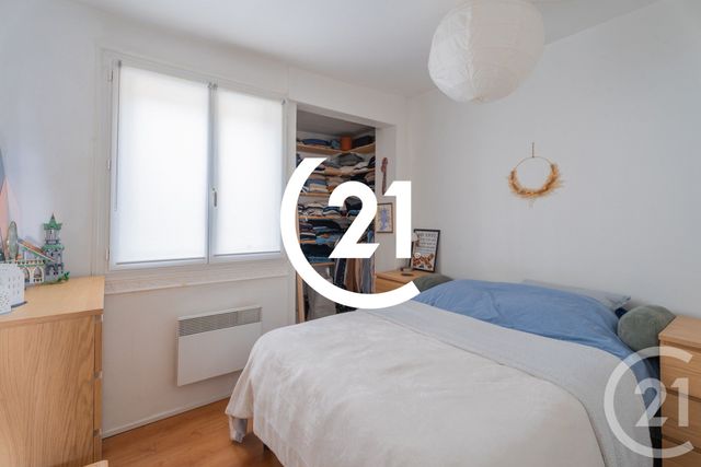 Appartement F3 &agrave; vendre - 3 pi&egrave;ces - 53 m2 - Paris - 75018 - ILE-DE-FRANCE