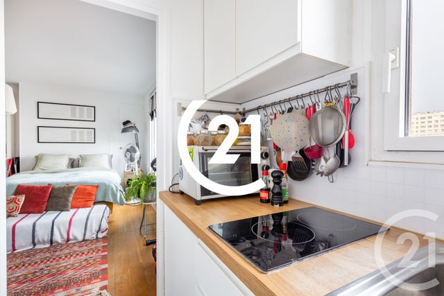 Appartement Studio &agrave; vendre - 1 pi&egrave;ce - 27 m2 - Paris - 75018 - ILE-DE-FRANCE