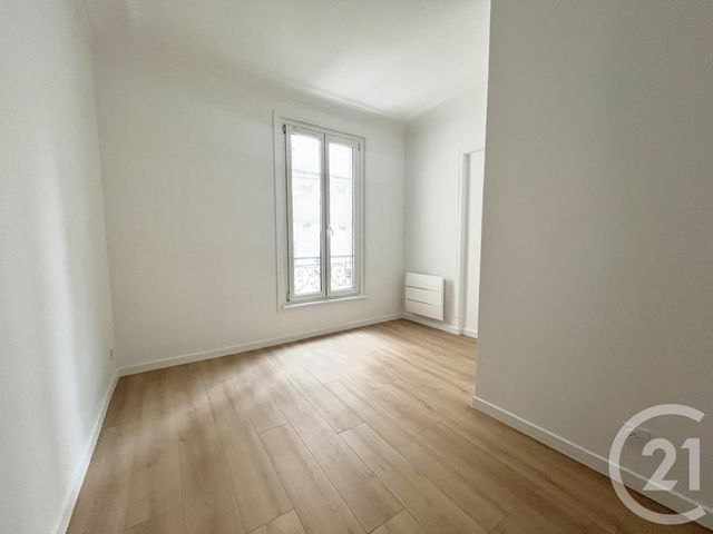Appartement F2 &agrave; louer - 2 pi&egrave;ces - 34 m2 - Paris - 75018 - ILE-DE-FRANCE