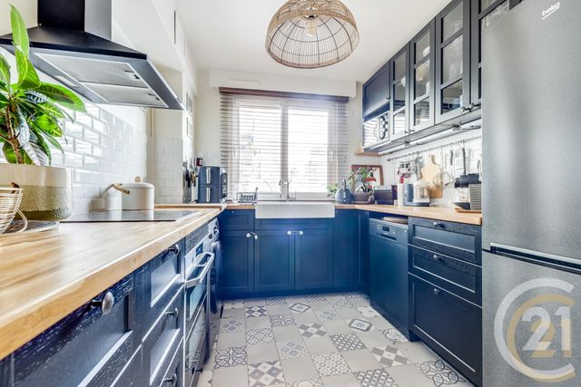Appartement F3 &agrave; vendre - 3 pi&egrave;ces - 83,23 m2 - Paris - 75018 - ILE-DE-FRANCE