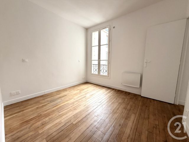 Appartement &agrave; vendre - 2 pi&egrave;ces - 37 m2 - Paris - 75018 - ILE-DE-FRANCE