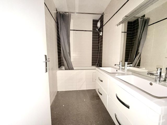 Appartement F3 &agrave; vendre - 3 pi&egrave;ces - 69 m2 - Paris - 75018 - ILE-DE-FRANCE
